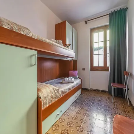 Apartamento A Welcoming Ground-floor Porto Torres