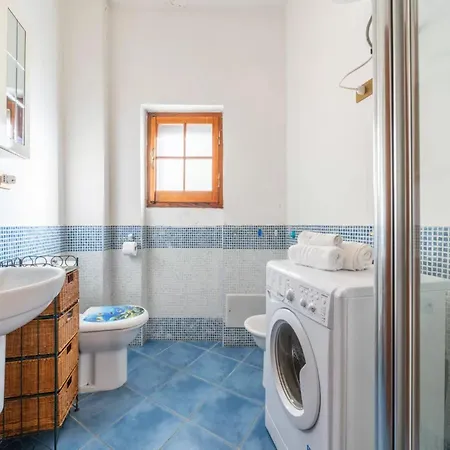 A Welcoming Ground-floor Daire