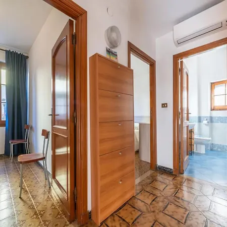 A Welcoming Ground-floor *